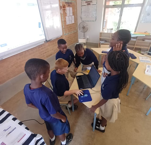 Avianto learner completing school work